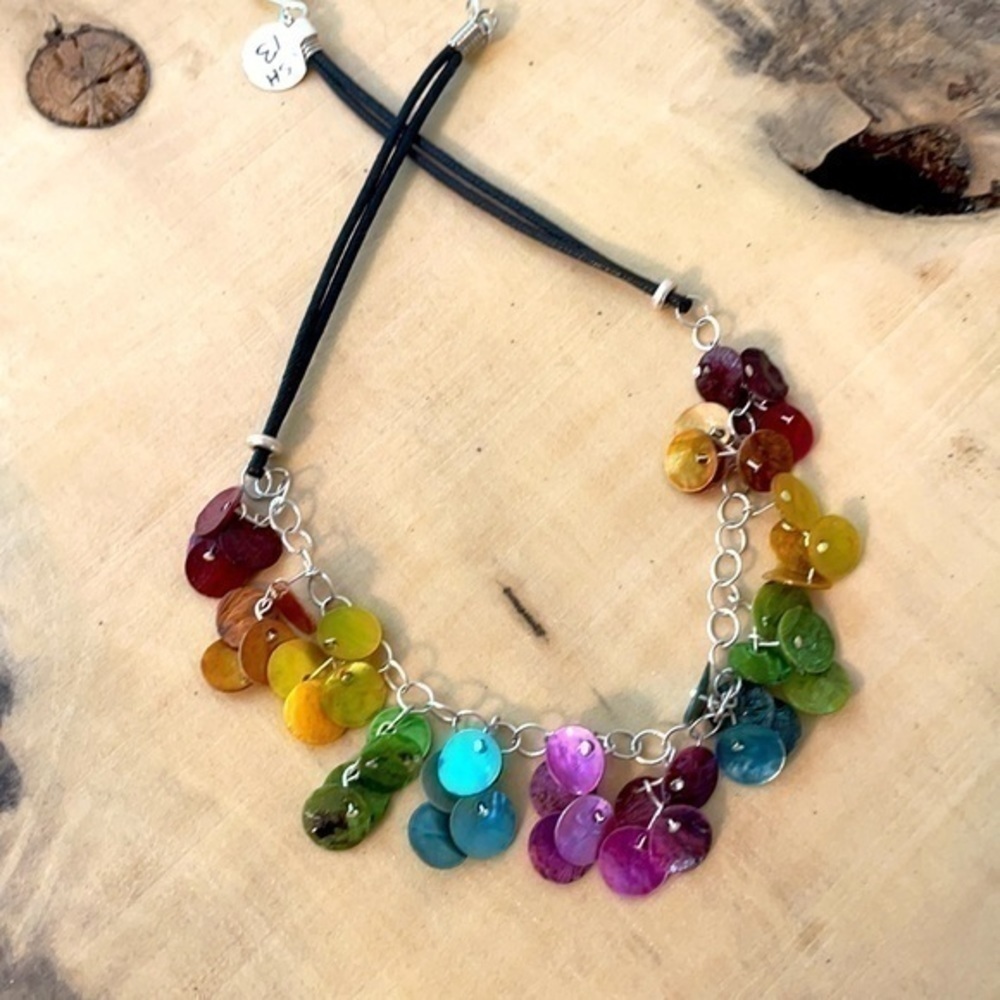 $49 SALE Handmade Rainbow Shell Choker Necklace LGBT+ Colorful Pride NWT - Picture 4 of 4